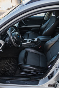 БМВ 320i Facelift (4 фото из 9)