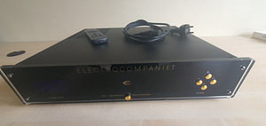 ELECTROCOMPANIET EC4.7 Eelvõimendi (1 foto / 3)