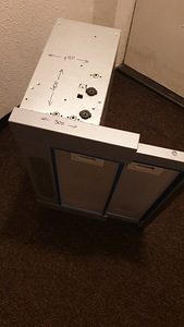 Вытяжка Electrolux (2 фото из 3)