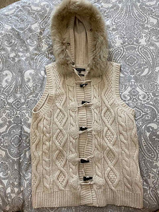 Massimo Dutti vest, S/M,originaal (2 foto / 3)