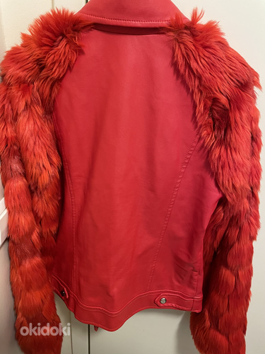 Guess куртка,эко кожа,размер S/M,оригинал (фото #2)