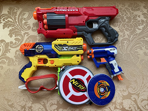 NERF originaal (2 foto / 4)