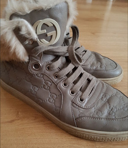Gucci suurus 39,nahk,originaal (7 foto / 7)