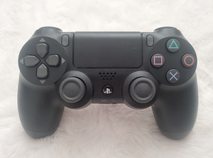 Uueväärne PS4 Pult (1 foto / 2)