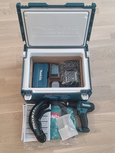 Makita BL1041B новый оригинальный аккумулятор 12v 4.0ah (4 фото из 6)