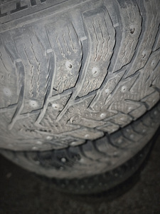 Naastrehvid Nokian Hakkapeliitta 8 225/45/R17 91T, 3tk (5 foto / 10)