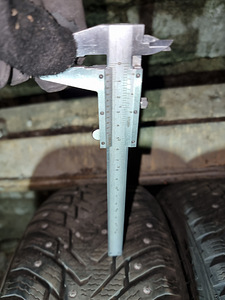 Naastrehvid Nokian Hakkapeliitta 8 225/45/R17 91T, 3tk (6 foto / 10)