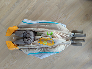 Hauck Beebi Reisisäng (6 foto / 9)