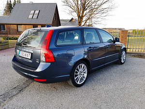 Volvo V50 Momentum 1.6 D 80kW, JÄRELMAKS! (5 foto / 15)