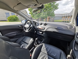 SEAT Ibiza Luxe opties 1.2 TDI 55kW (10 фото из 15)