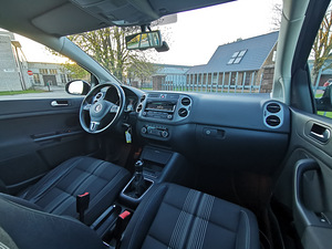 Volkswagen Golf Plus Highline 1.6TDI 77kW, JÄRELMAKS! (11 foto / 15)