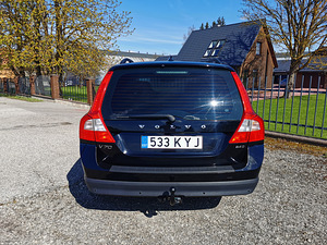Volvo V70 Momentum 2.4 D5 129kW, JÄRELMAKS! (7 foto / 15)