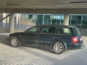 Volkswagen Passat 1.9TDI 96kw (7 foto / 15)