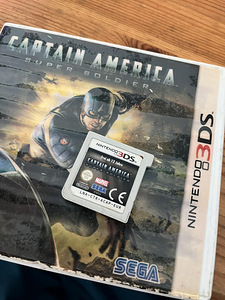 Nintendo 3DS Captain America (1 foto / 1)