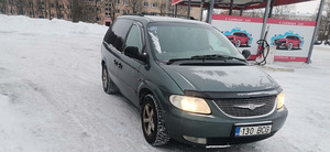 Chrysler Voyager 2.5 104kW (4 foto / 6)