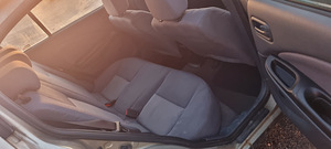 Nissan Almera (5 foto / 6)