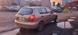 Nissan Almera (3 foto / 6)
