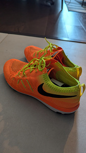 Кроссовки Nike 40 (2 фото из 4)