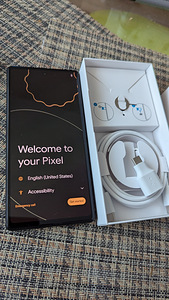 Google pixel 6A + чехол новый + защита Android (2 фото из 10)