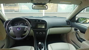 Saab 9-3 Black Friday price (11 foto / 15)