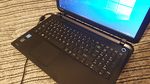 Toshiba Satellite C50D (2 foto / 4)