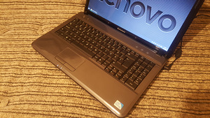 Lenovo G550 (2 foto / 4)