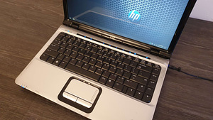 HP Pavilion DV2000 (3 фото из 4)