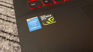 Lenovo y50-70 (6 foto / 8)