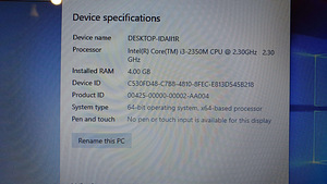 Toshiba Satellite L850 (5 foto / 5)
