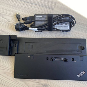 Lenovo Thinkpad dock (1 foto / 2)
