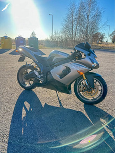 Kawasaki Ninja 636 Zx6R 2005 (5 foto / 6)