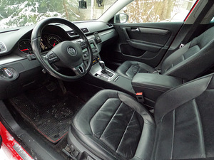 VW PASSAT B7 4MOTION (8 foto / 9)