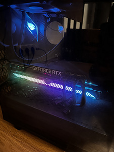 ASUS ROG Strix 3070 Ti OC (2 foto / 2)