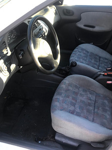 Daewoo Nubira 1.5 bensiin 2001 (7 foto / 14)