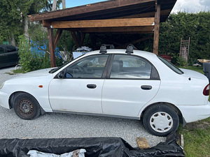 Daewoo Lanos 1.5 бензин (2 фото из 8)
