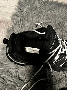 Balenciaga Track,replika (6 foto / 8)