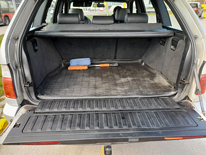 BMW X5. 3.0TDI.135KW. ÜV04.23 (9 foto / 9)