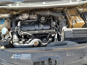 Vw Touran 2003a 1.9TDI. Üv 04.23 (7 foto / 7)