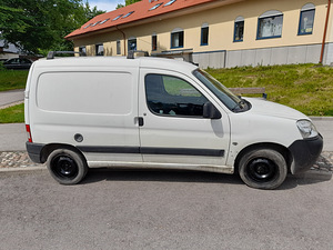 Peugeot Partner 2008a. 1.4i. ÜV 06.23 (2 foto / 10)