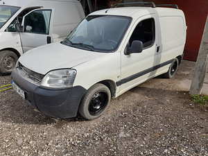 Peugeot Partner 2008a. 1.4i. ÜV 06.23 (3 foto / 10)