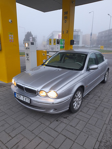 Jaguar X Tip. 2.5bens. Automaat. ÜV 07.23. (1 foto / 8)