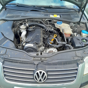 VW Passat 2004. 1,9TDI, 96KW.UV.08.25 (8 foto / 8)