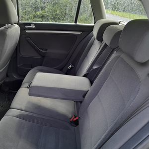 VW GOLF 2008 .1,9TDI. UV 04.25 (5 foto / 7)