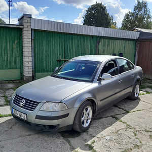 VW Passat 2004.1,9TDI. 74kw. UV 08.25. (3 foto / 7)