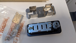 Koodlukk puituksele Armstrong DL-202 must (4 foto / 9)