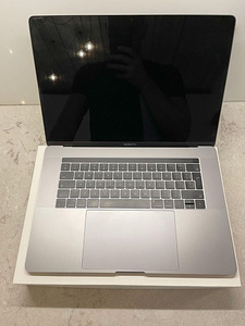 Macbook Pro 15, 2.9 512GB 16GB, nagu uus (1 foto / 7)