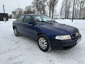 Audi A4 1.9 TDI (2 foto / 10)