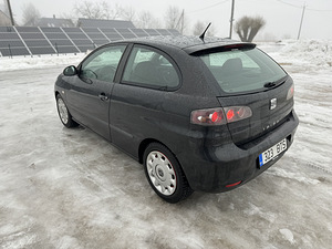 Seat ibiza (3 foto / 9)