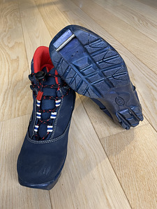 Laste suusasaapad Rossignol NNN s35 (5 foto / 5)