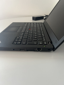 Thinkpad x260 i5 6200 / 8gb ddr4 / 256 ssd (6 foto / 6)